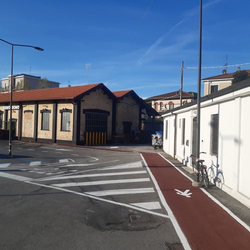 Restyling segnaletica orizzontale parcheggio pubblico
